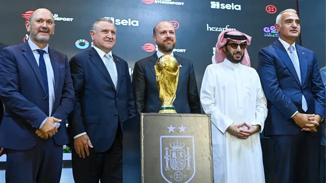 İspanya Süper Kupası İstanbul’a geliyor! Futbolun devleri Türkiye’de sahne alacak