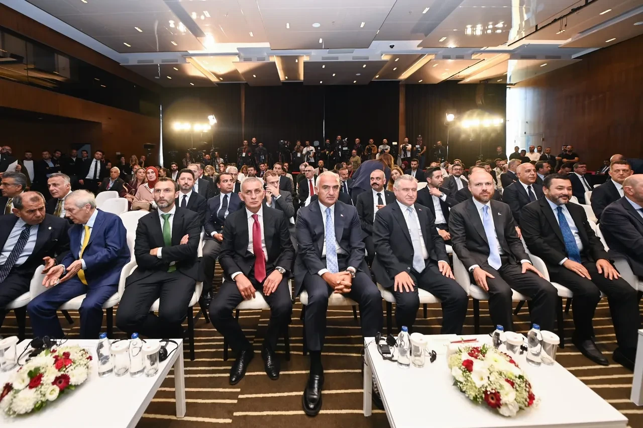 İspanya Süper Kupası İstanbul’a geliyor! Futbolun devleri Türkiye’de sahne alacak