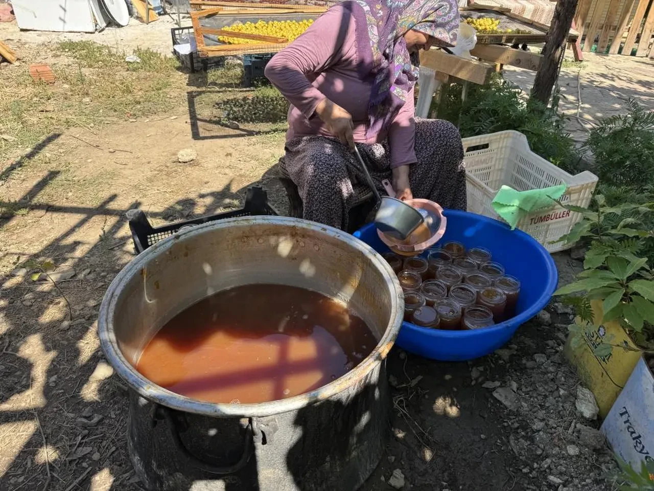 11 saatte oluyor... Kilosu 500 liradan satılıyor: Toroslar'ın sıvı altını