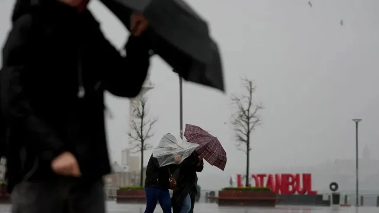 Meteoroloji uzmanı illeri tek tek duyurdu: Kuvvetli yağış ve fırtına geliyor