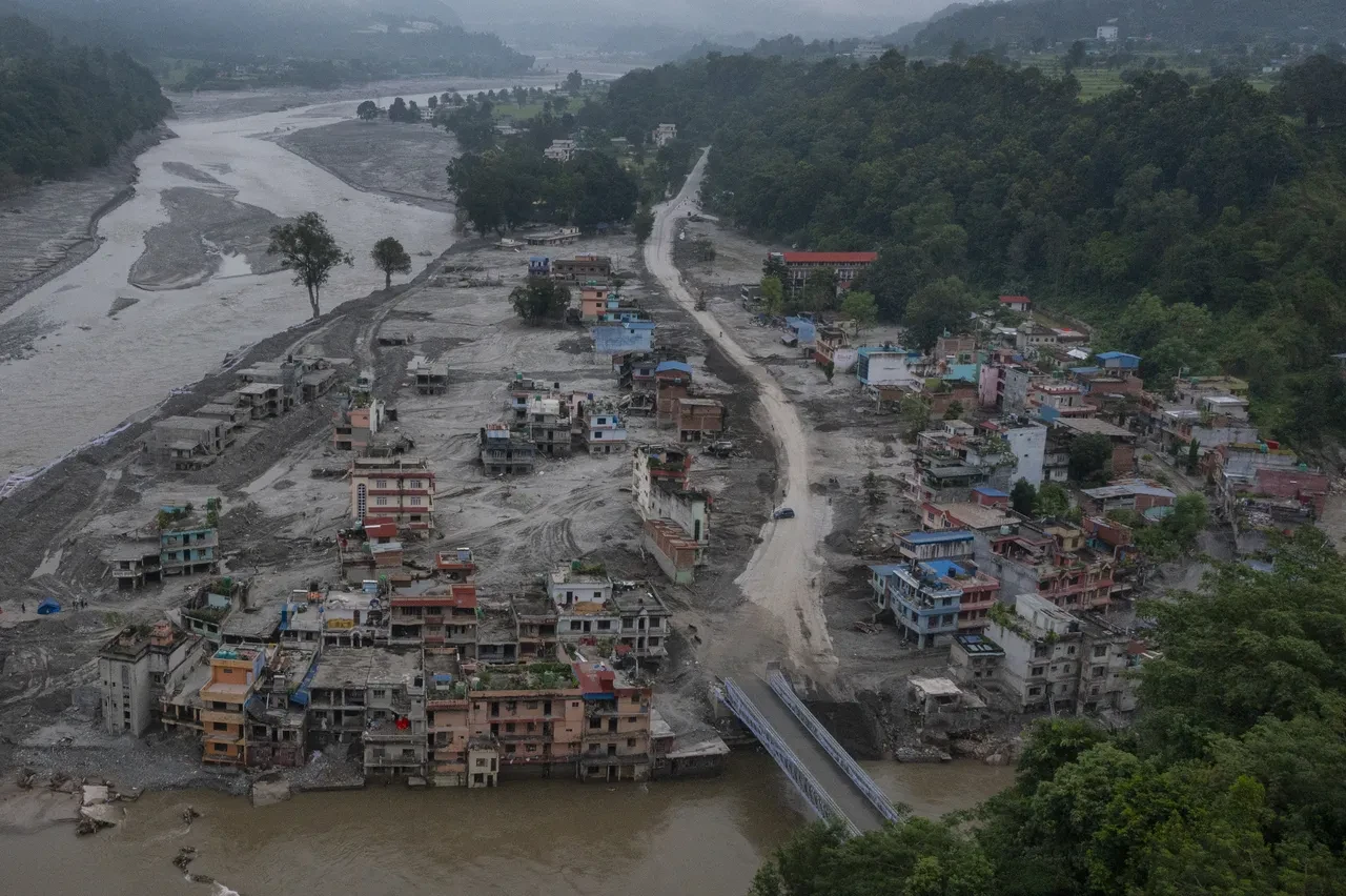 Nepal'deki sel felaketinde ölü sayısı 1400'ü aştı