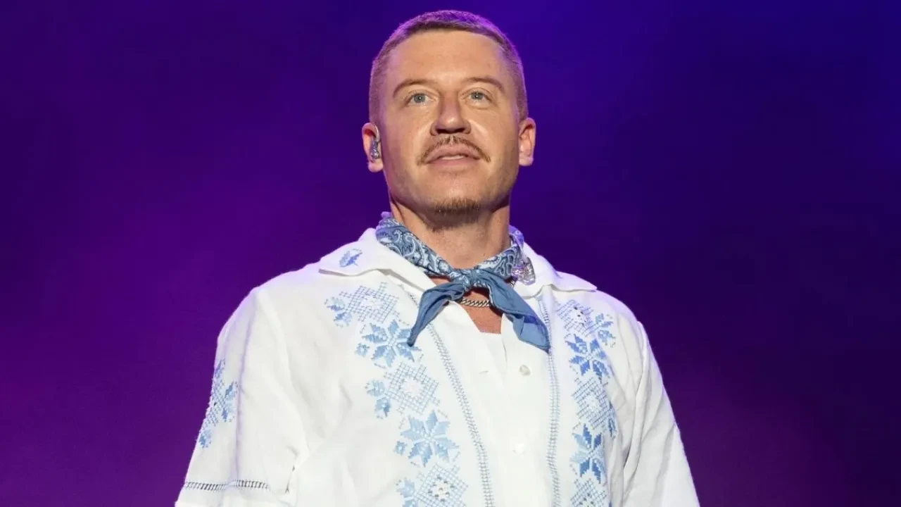 Turneden çıkarılan Macklemore’dan Filistin için anlamlı hareket! Konser kazancının 1 milyon dolarını bağışlayacak