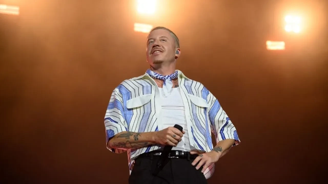 Turneden çıkarılan Macklemore’dan Filistin için anlamlı hareket! Konser kazancının 1 milyon dolarını bağışlayacak