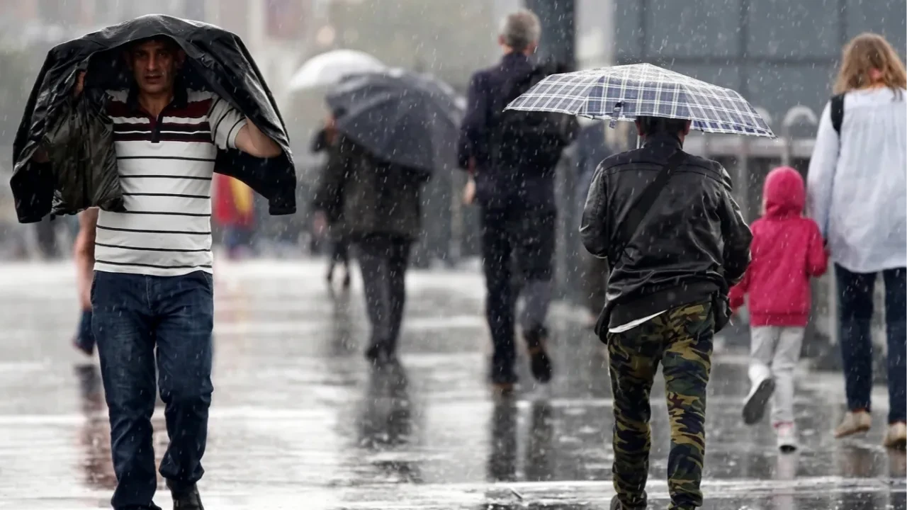 18 Eylül 2026 hava durumu | Meteoroloji illeri tek tek sıraladı: Kuvvetli sağanak hafta boyu devam edecek 