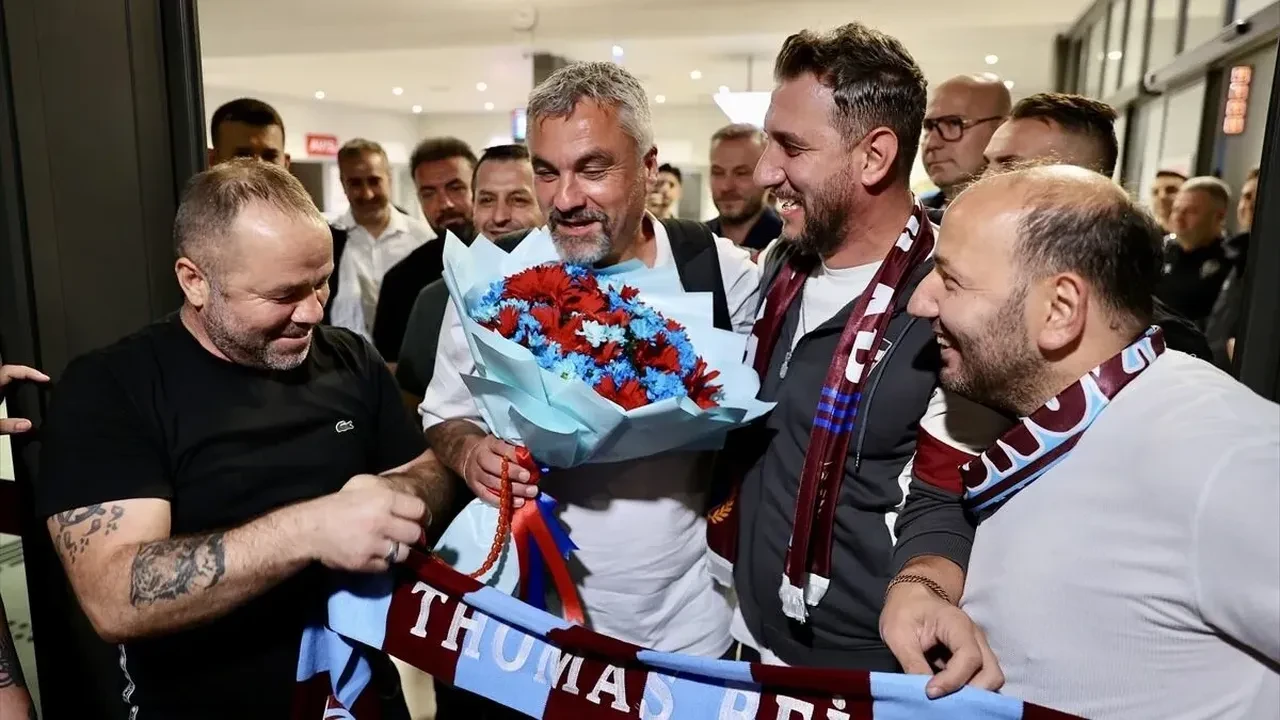 Galatasaray'ın Trabzonspor planı belli oldu! Okan Buruk'tan derbiye özel kanat operasyonu