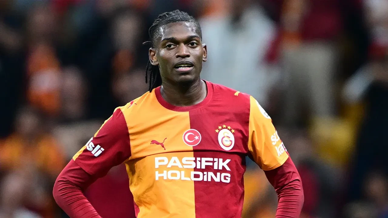 Galatasaray'ın Trabzonspor planı belli oldu! Okan Buruk'tan derbiye özel kanat operasyonu