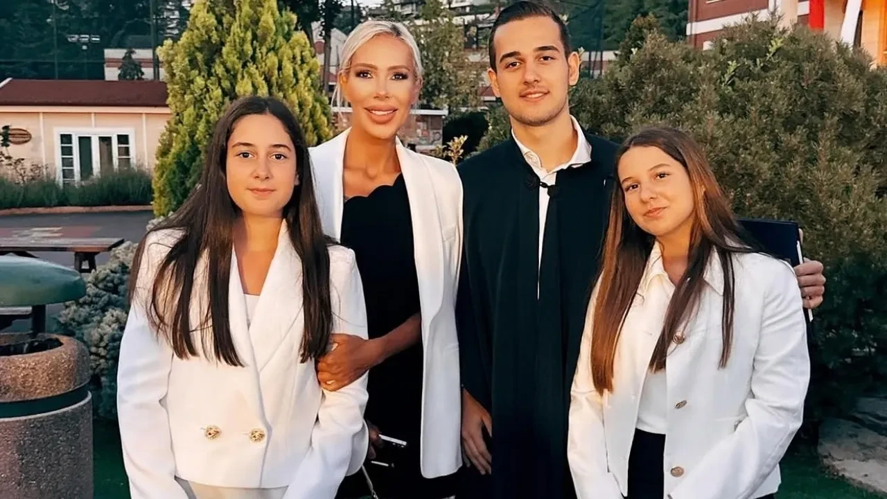 Hande Demir kimdir? Hande Demir kaç yaşında? Hande Demir mesleği nedir?