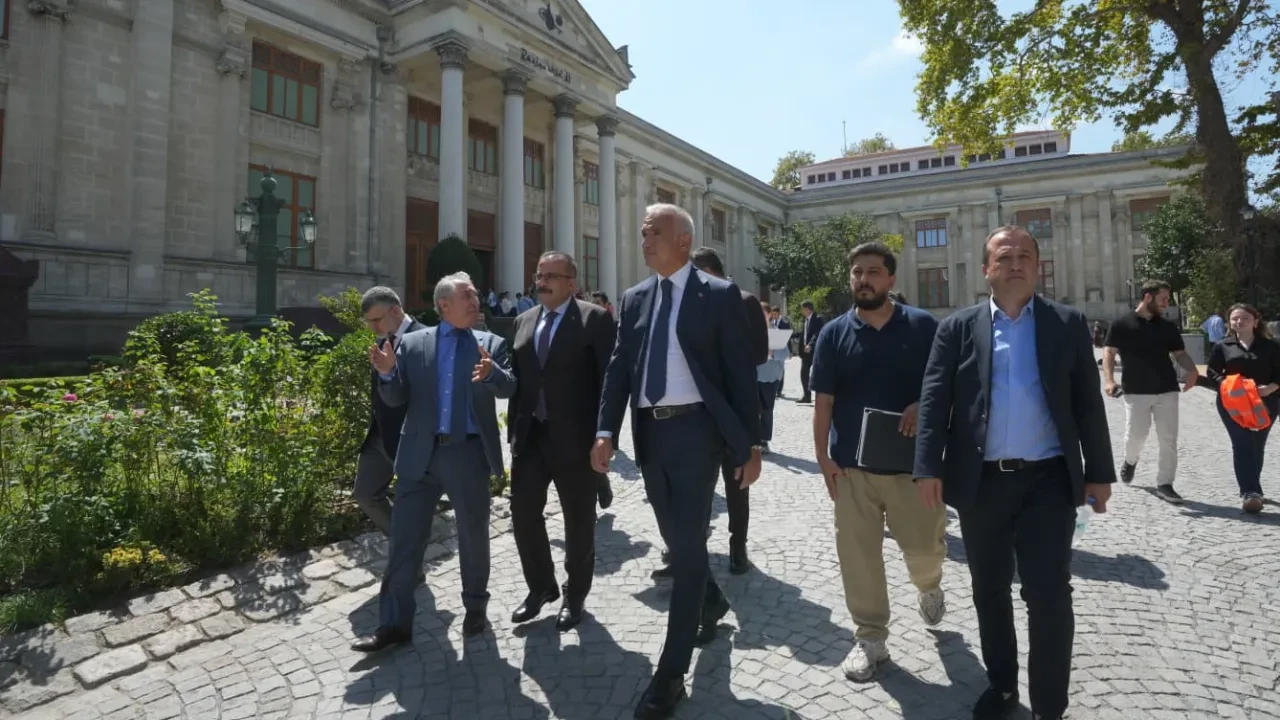 İstanbul arkeoloji müzelerinde tarihî dönüşüm: 54 bin çini tek tek restore edildi, yüzlerce eser yeniden ziyaretçiyle buluştu