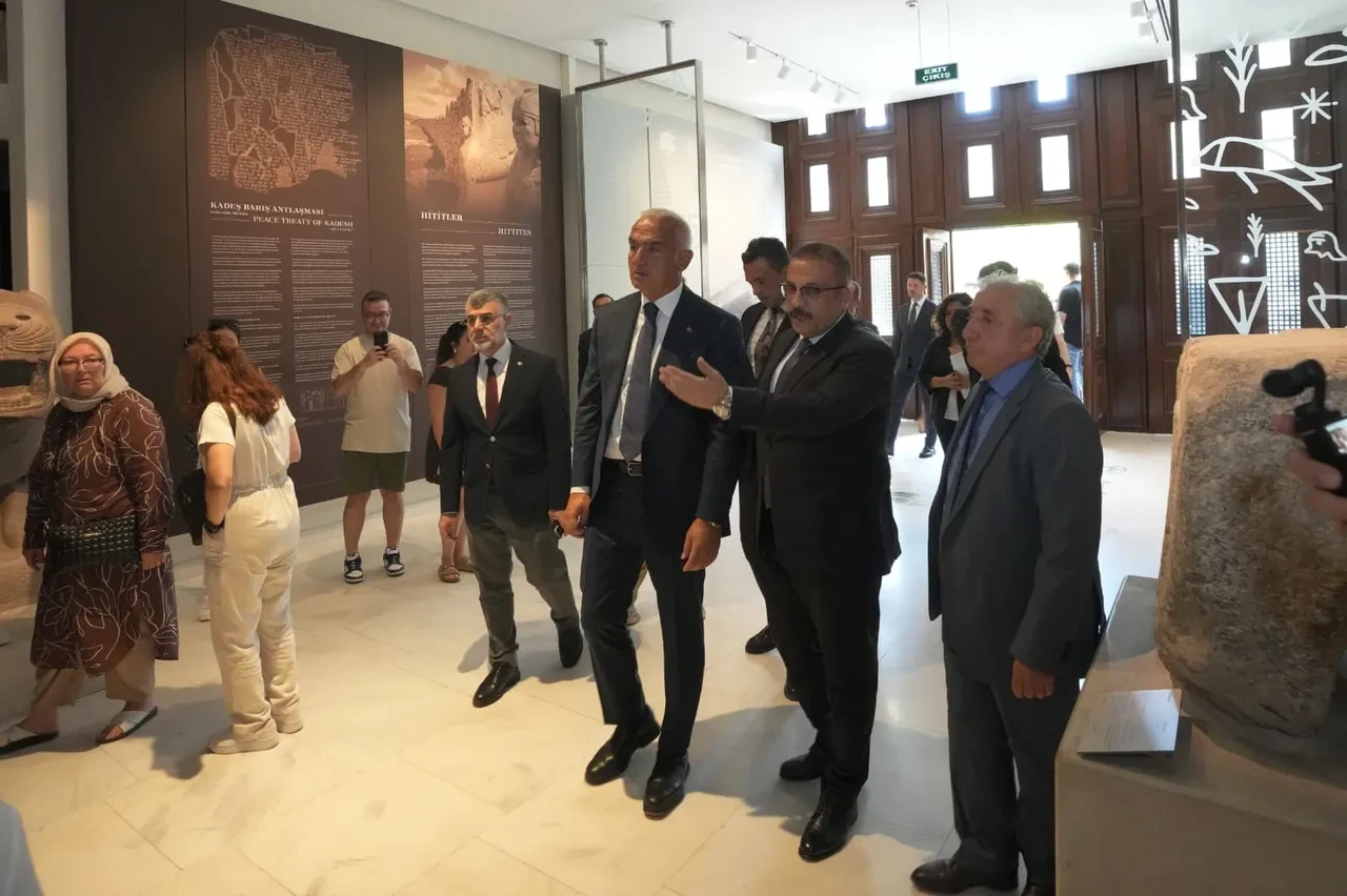 İstanbul arkeoloji müzelerinde tarihî dönüşüm: 54 bin çini tek tek restore edildi, yüzlerce eser yeniden ziyaretçiyle buluştu
