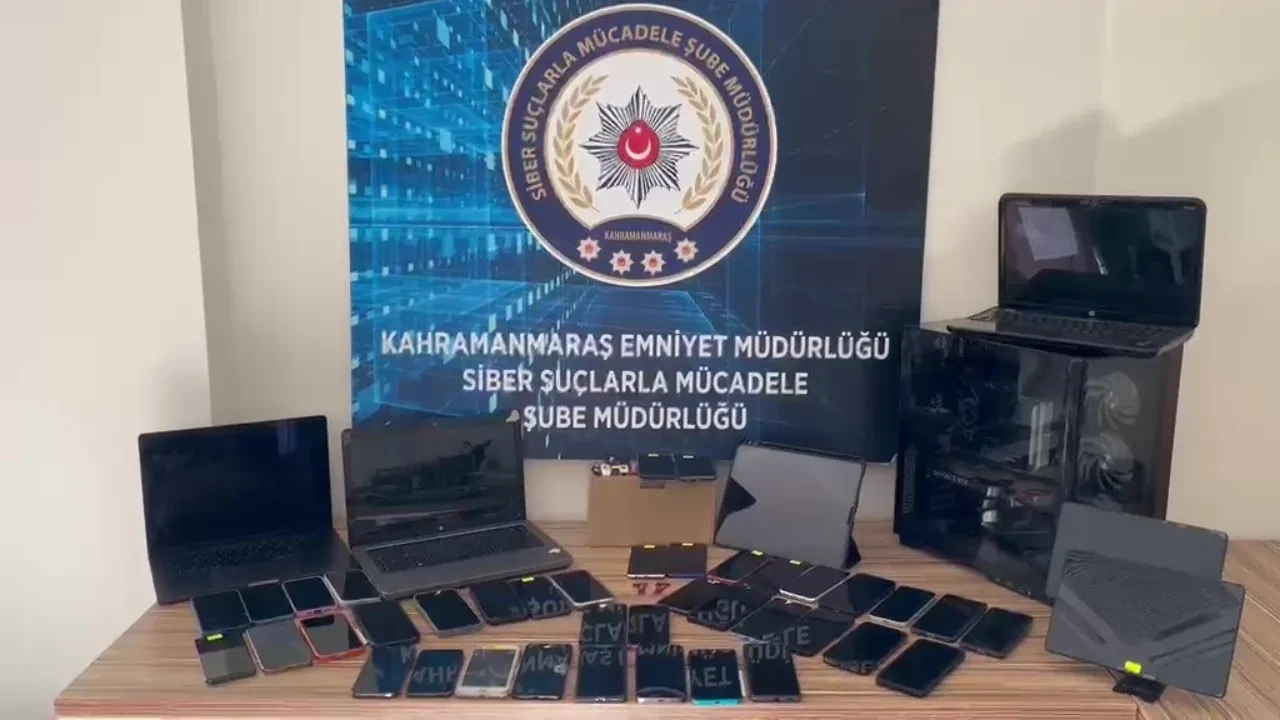 Kuyumcu kılıfıyla 20 milyarlık vurgun yapan şebekeye ağır darbe!