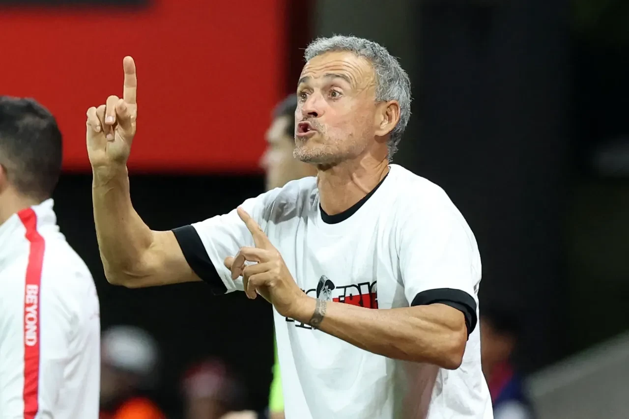 Victor Osimhen için bomba transfer hamlesi! Fransız gazeteci sürecin perde arkasını açıkladı