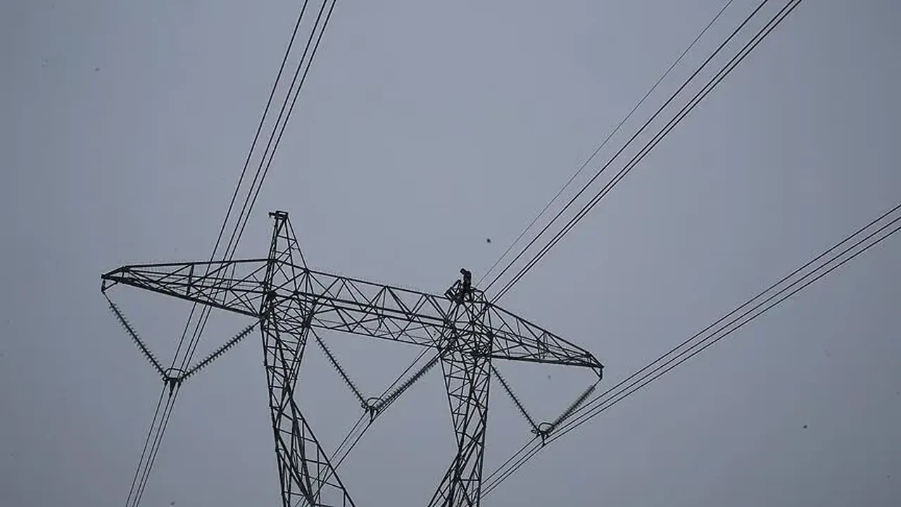 19 Eylül GDZ Elektrik İzmir elektrik kesintisi 2026! Elektrikler ne zaman gelecek?