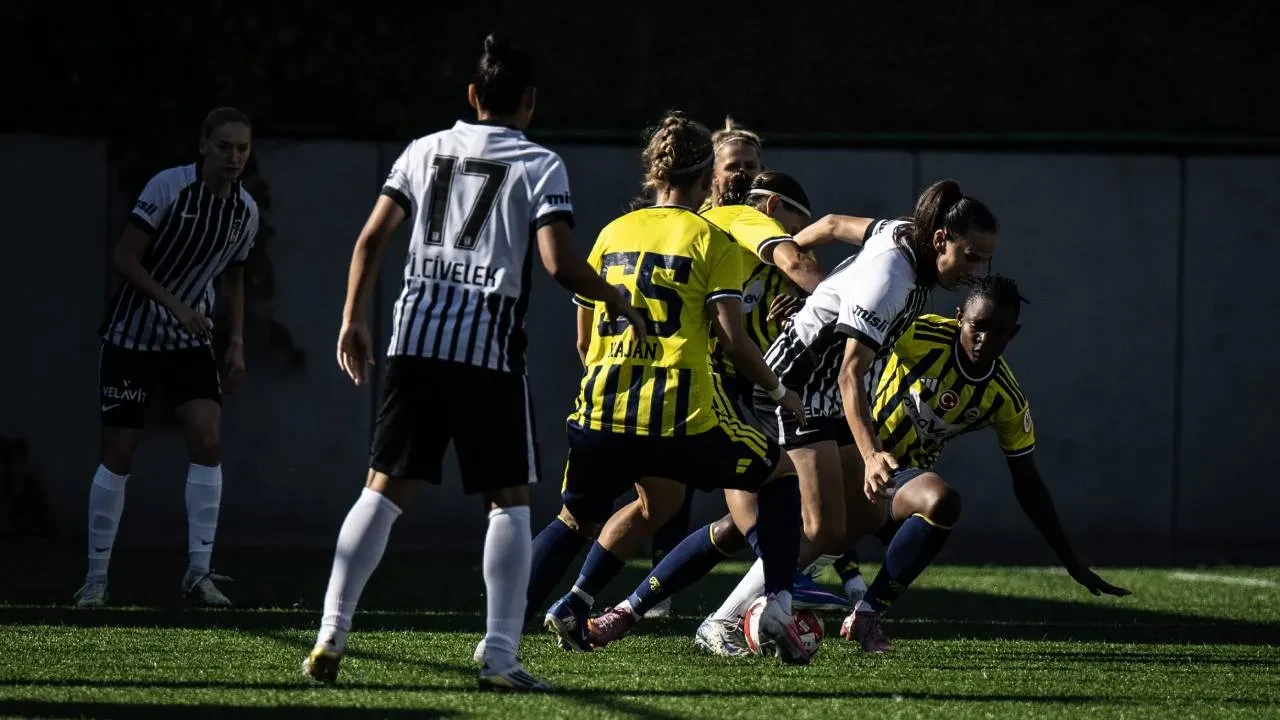 Derbide kazanan Fenerbahçe! Sarı-lacivertliler, Beşiktaş'ı mağlup etti