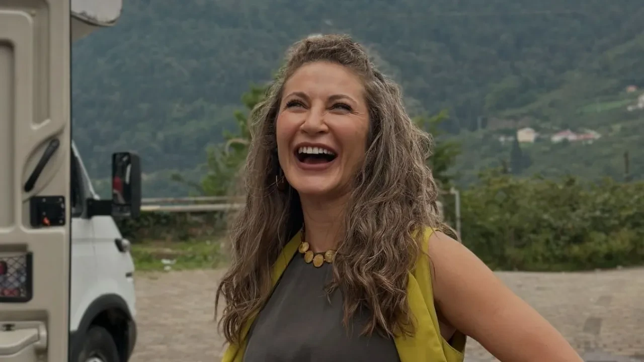 Ece Dizdar Sevdam Karadeniz’den ayrıldı! Sevdam Karadeniz’in yeni Şehnaz’ı kim olacak?