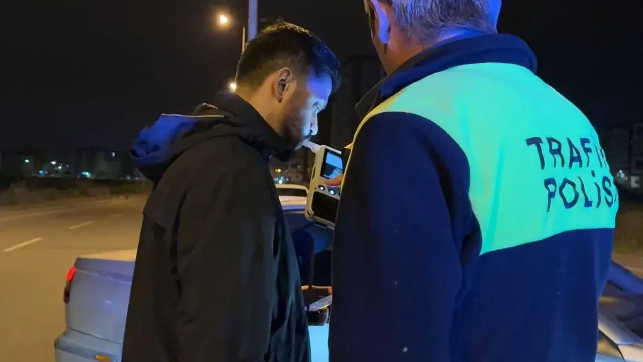 Trafikte yaptığı hatadan sonra 250 bin ceza kesildi: 