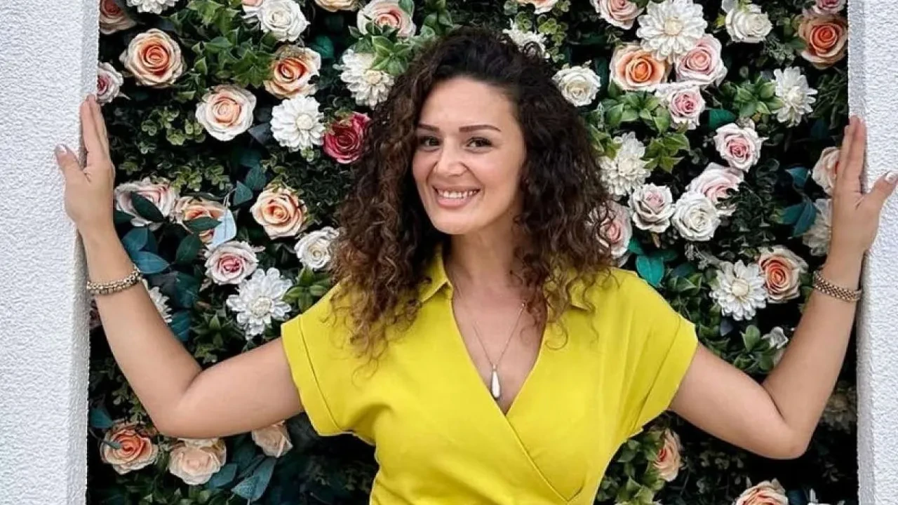 Arka Sıradakiler’in Sanem’i Gülşah Küçükyıldız yıllar sonra ortaya çıktı! Var Mısın Yok Musun’a katılan Gülşah Küçükyıldız kimdir?