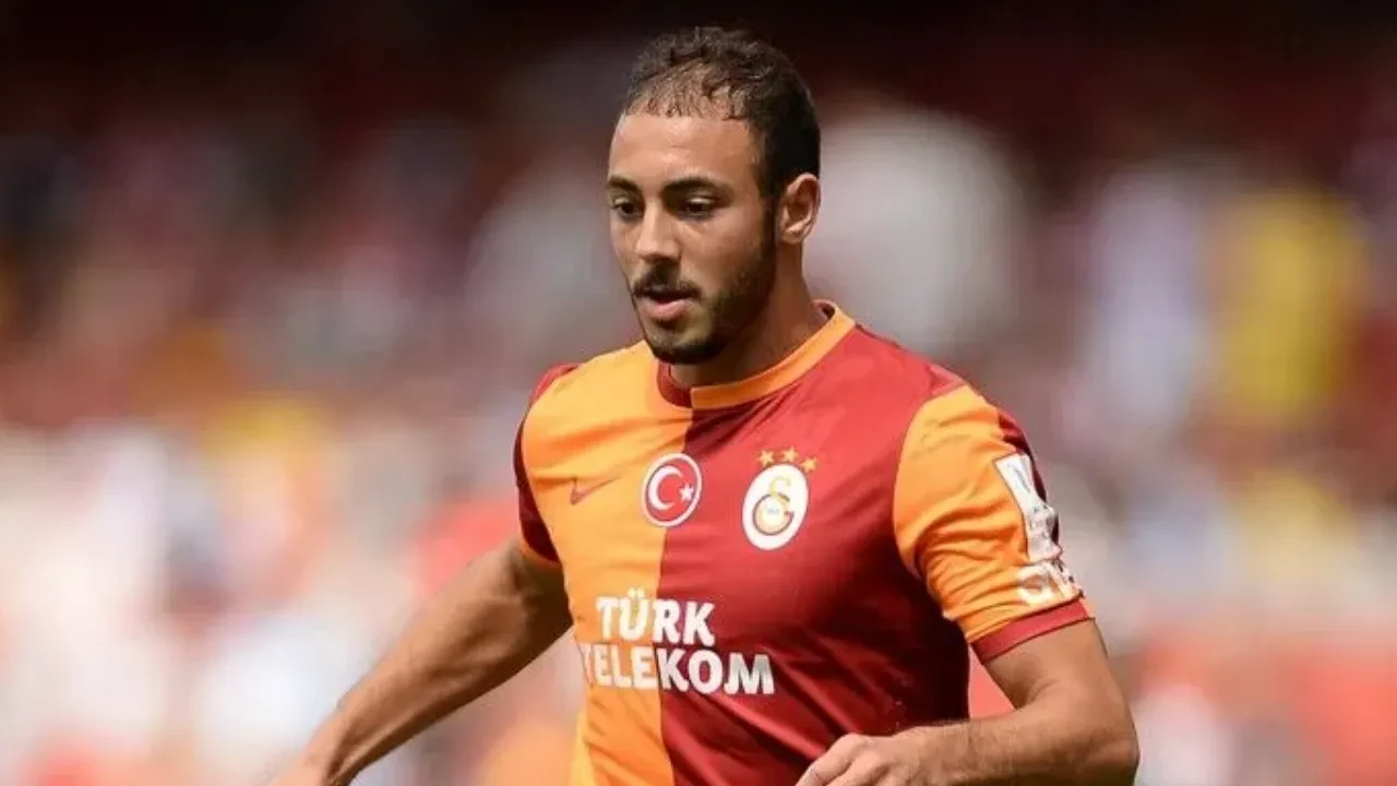 Eski Galatasaraylı Amrabat'ın yeni takımı belli oldu! 39 yaşında imzayı attı