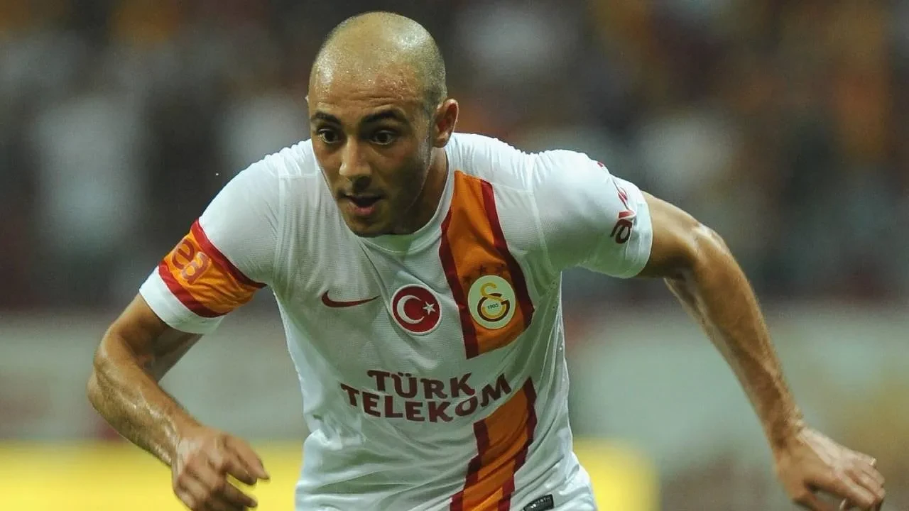 Eski Galatasaraylı Amrabat'ın yeni takımı belli oldu! 39 yaşında imzayı attı