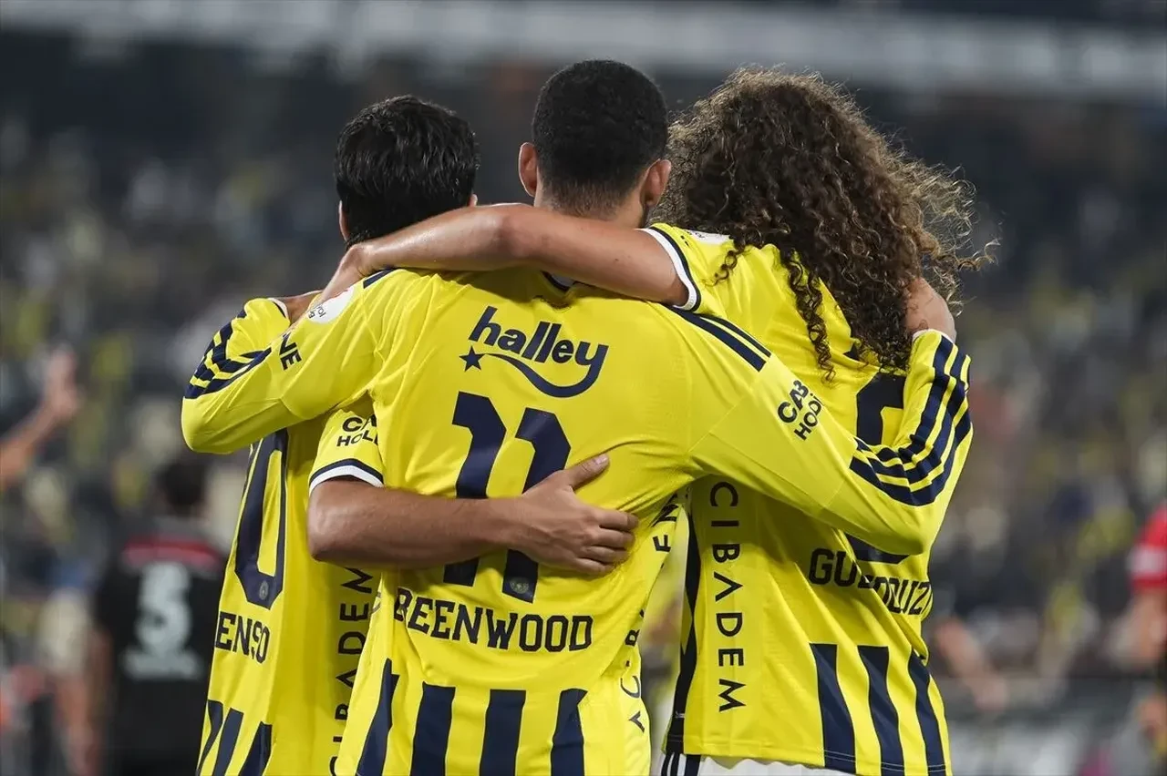 Fenerbahçe’nin UEFA Şampiyonlar Ligi isim listesi (2026-2027)
