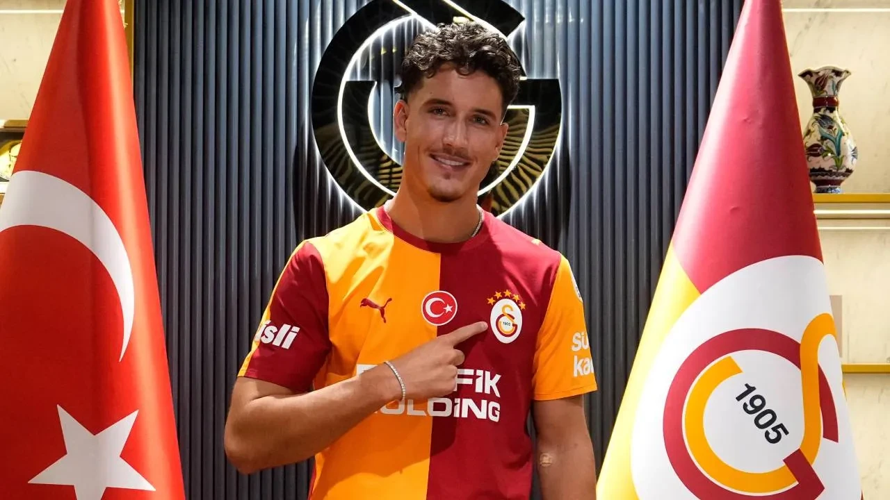 Galatasaray'ın yeni transferi Deniz Gül'den açıklama! "Çocukluk hayalim gerçekleşti"