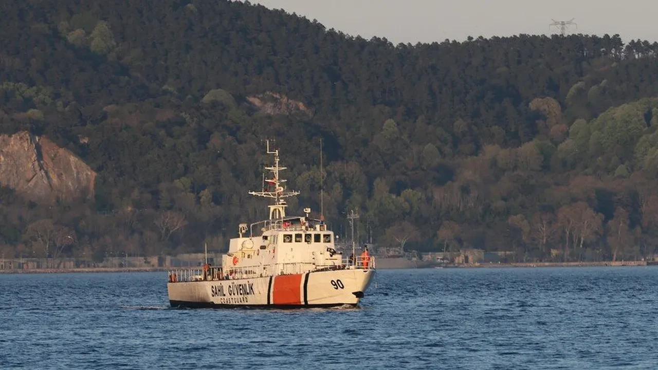 Gemiler çarpışmadan önce konuşmuş! Denizcilik Genel Müdürü Baylan açıkladı: Ses kayıtları dinlenecek