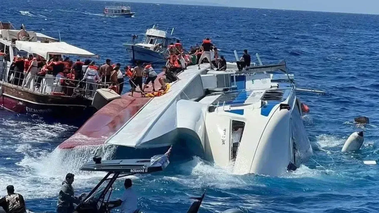 Girne gemi faciasında son durum! Bir kişinin naaşına ulaşıldı