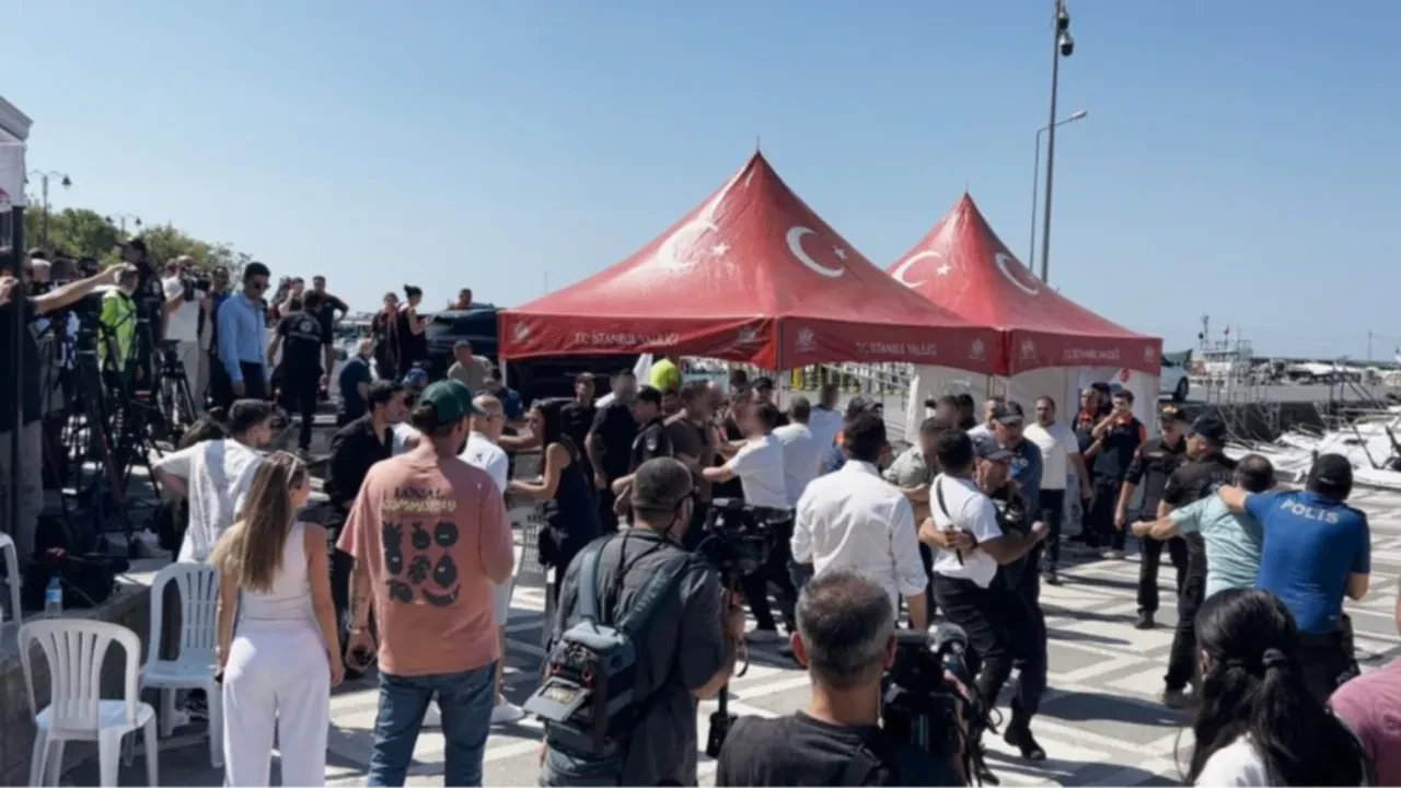Silivri'de batan geminin haberini yapan gazetecilere saldırı