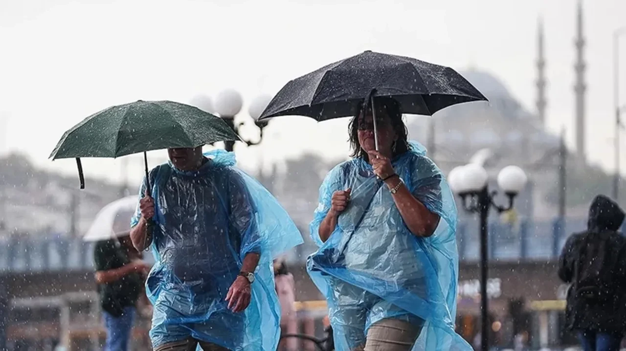 20 Eylül 2026 hava durumu | İstanbul dahil birçok ilde yağış bekleniyor: Meteoroloji, Doğu Karadeniz için sel, su baskını ve heyelan uyarısı yaptı