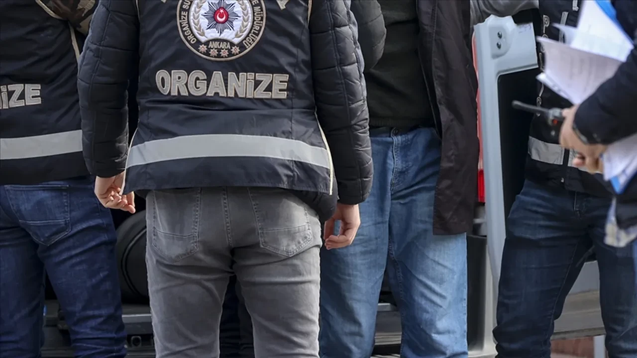 Alihan Kuriş suç örgütüne operasyon: 23 şirkete kayyum atandı, 29 şüpheli gözaltında