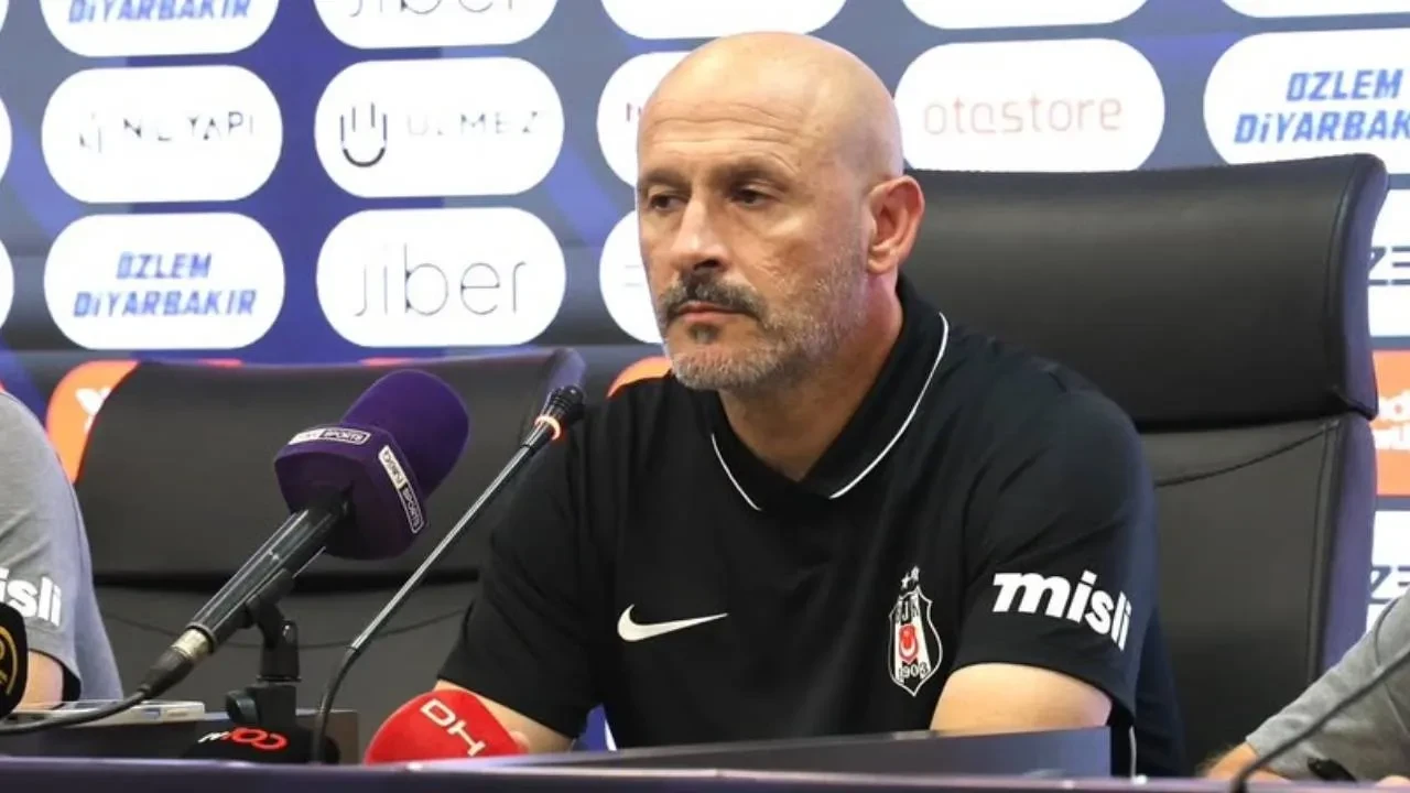 Beşiktaş'ta Italiano'dan Amedspor yenilgisi sonrası hakem açıklaması! "Başrolde hakem yoktu"