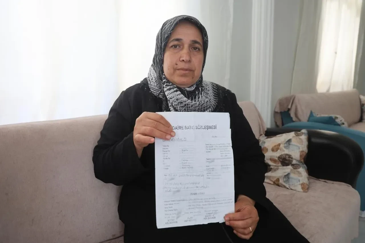 Hatay’da 20 yıllık ev hayali kabusa döndü: Biber temizleyerek biriktirdiği parasıyla aldığı daireler başkalarına satıldı 