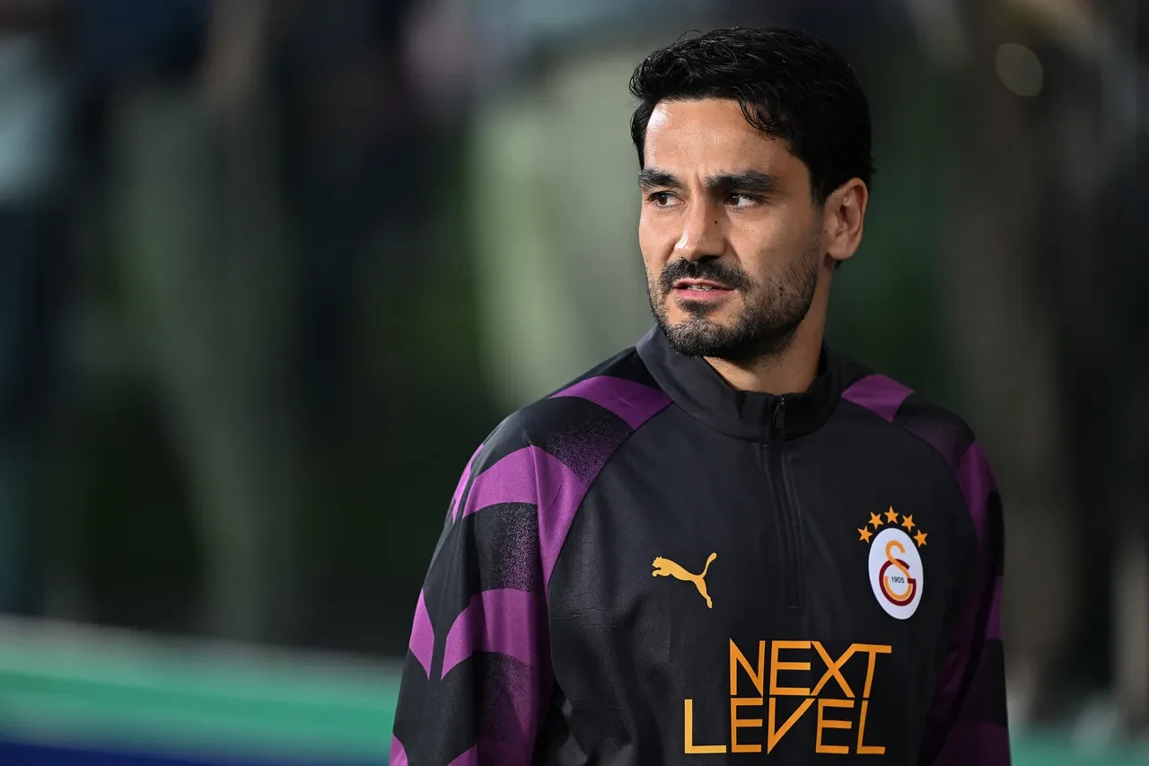 İlkay Gündoğan'ın eşinden Galatasaray taraftarına olay sözler: "Gidin teknik direktörünüze sorun"