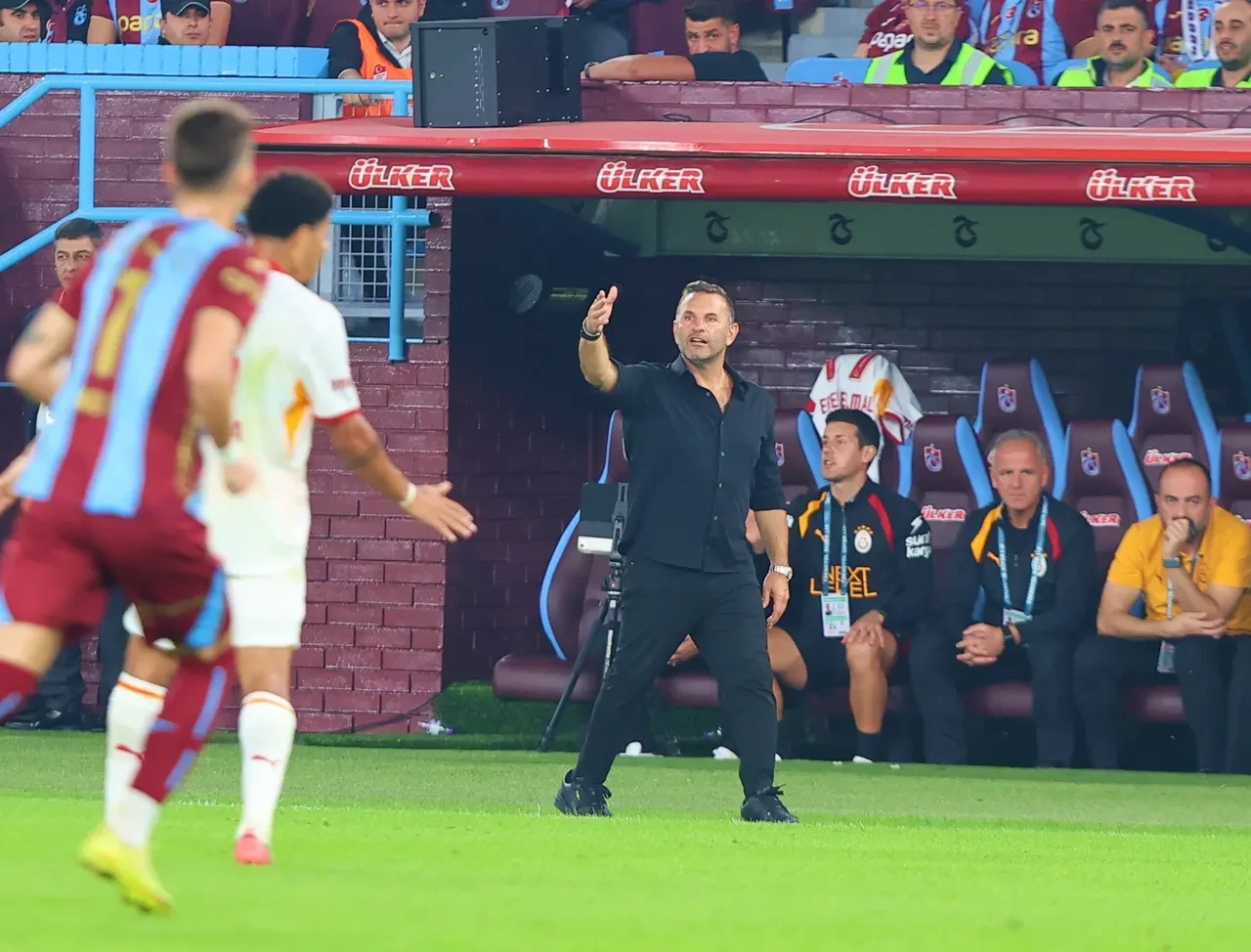 Okan Buruk'tan istifa açıklaması! Galatasaray taraftarının tepkisine cevap verdi