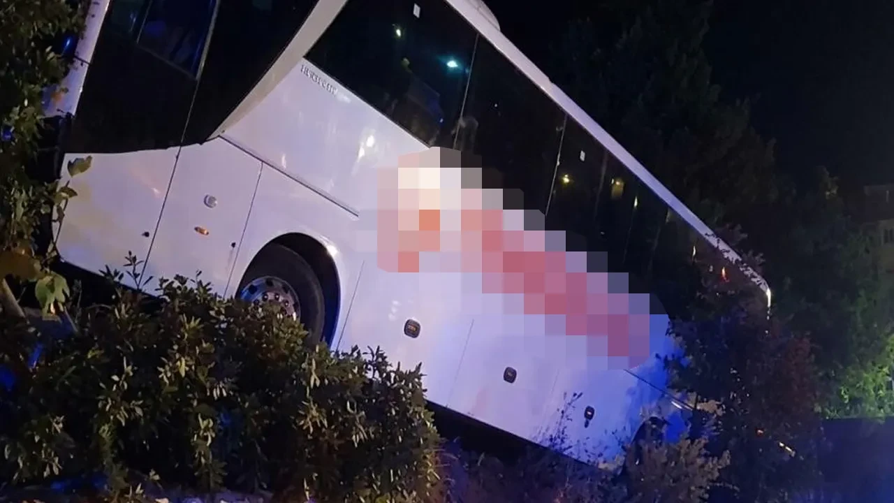 Yolcu otobüsü kaza yaptı: Çok sayıda yaralı var