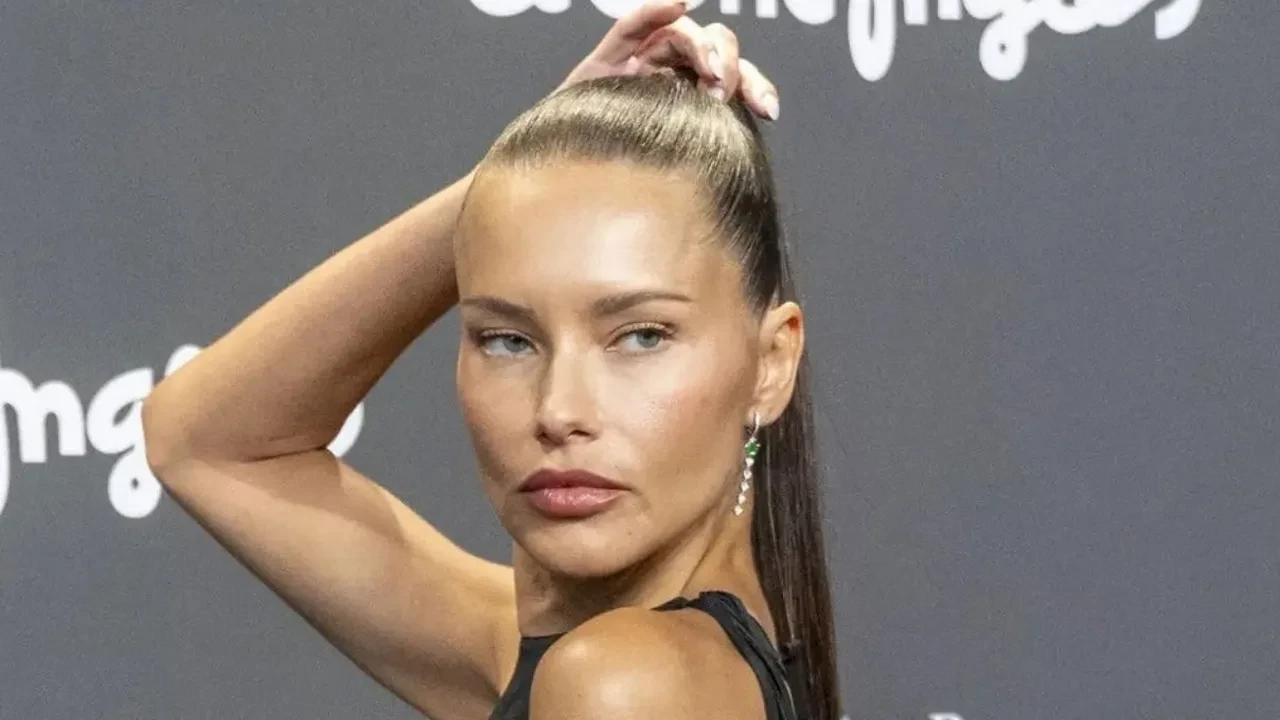 45 yaşındaki Adriana Lima’nın son hali gündem oldu! Yıllara meydan okuyan görüntüsü şaşkına çevirdi