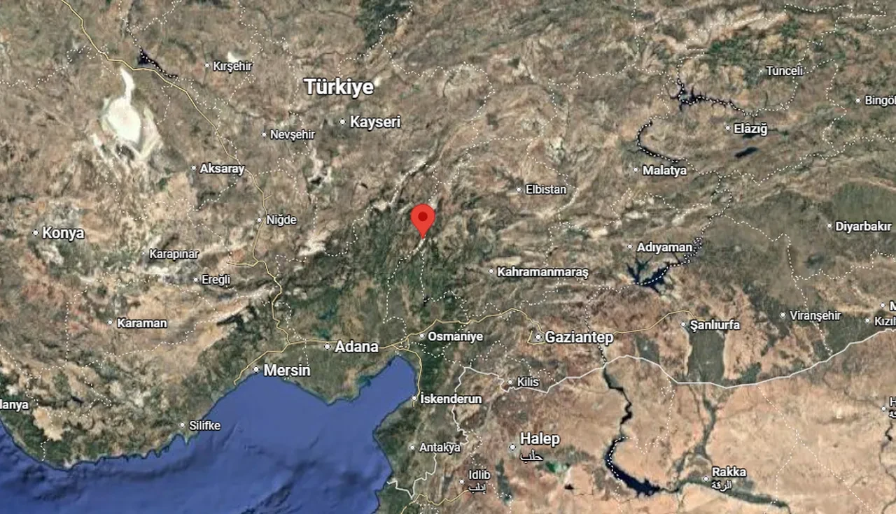 Adana'da 5 büyüklüğünde deprem! Çevre illerde de hissedildi