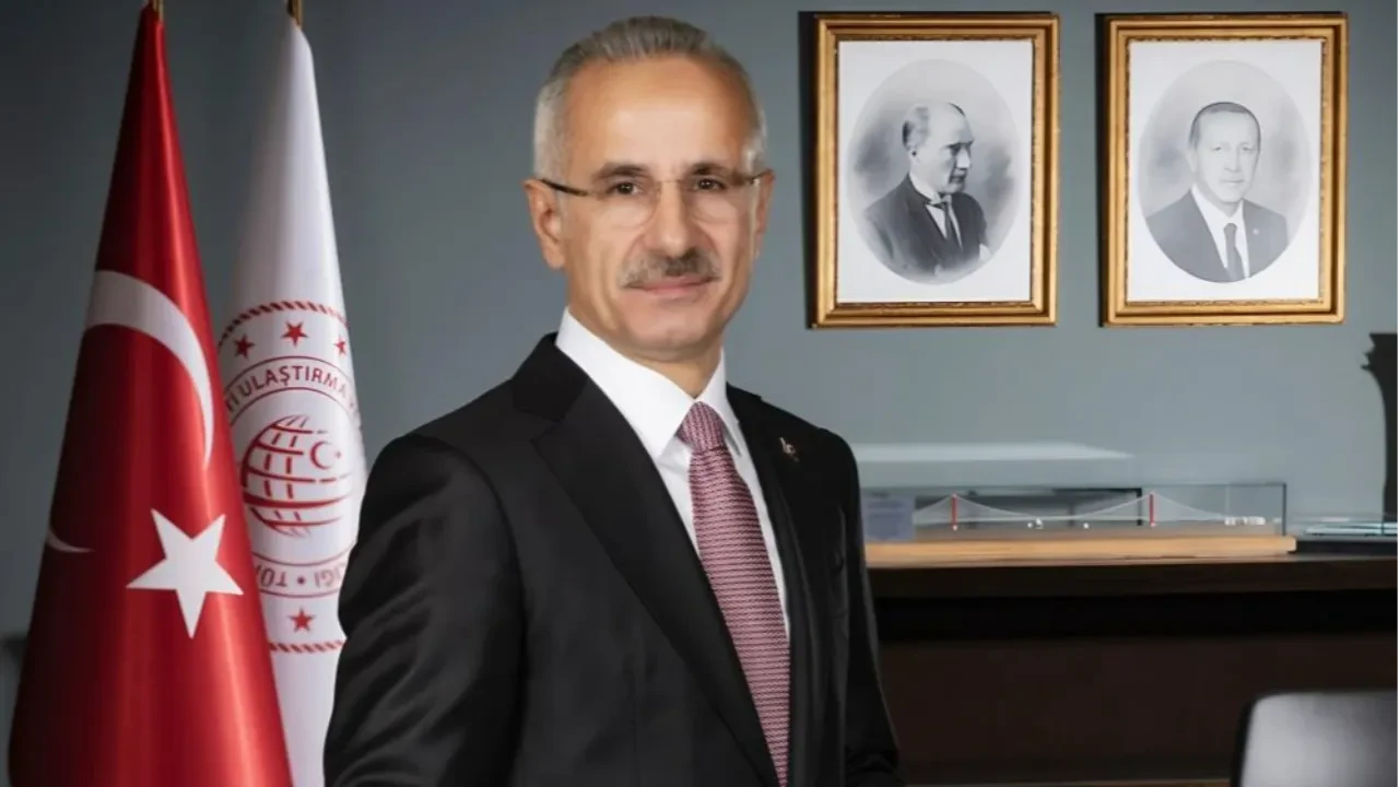 Bakan Uraloğlu duyurdu: 15,2 km’lik hatta 19 istasyon kurulacak