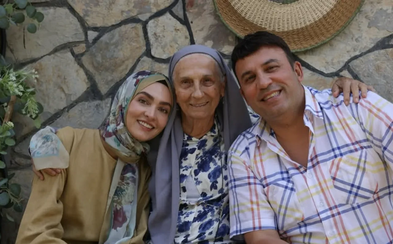 Evlilik Güzeldir Nergis kim? Evlilik Güzeldir oyuncuları ve isimleri