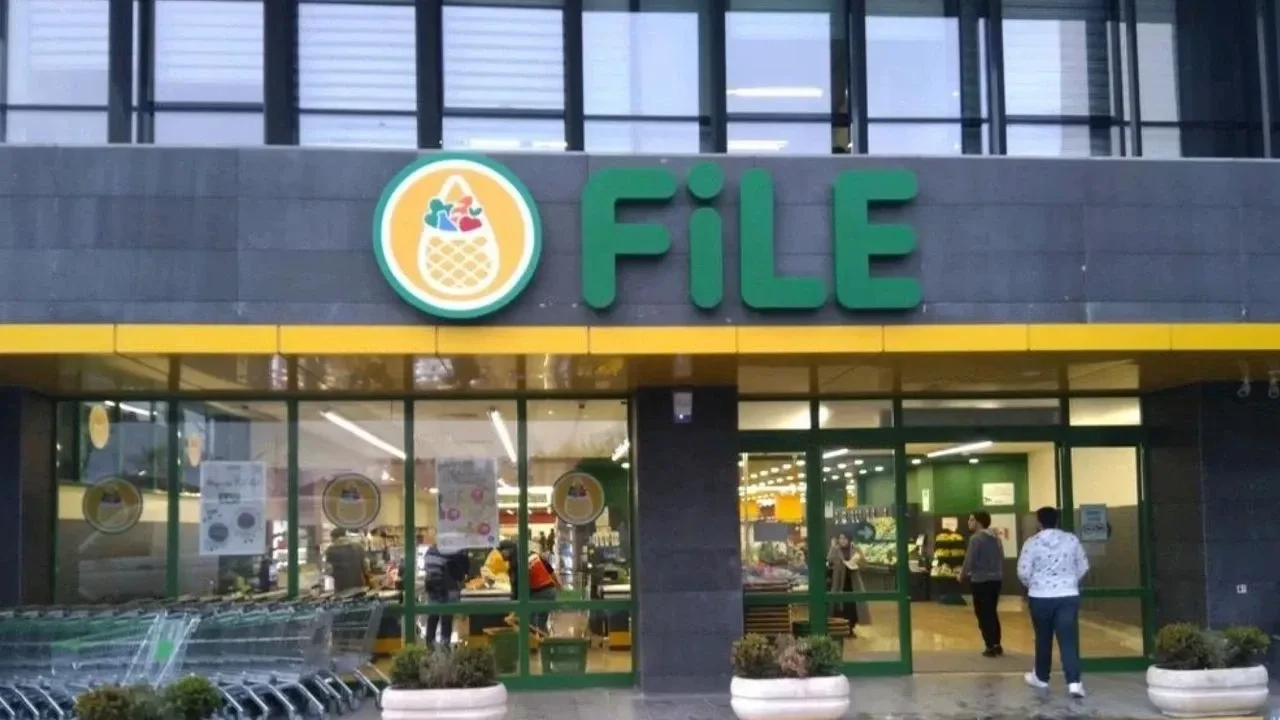 File kaçta kapanıyor 2026? File market çalışma saatleri