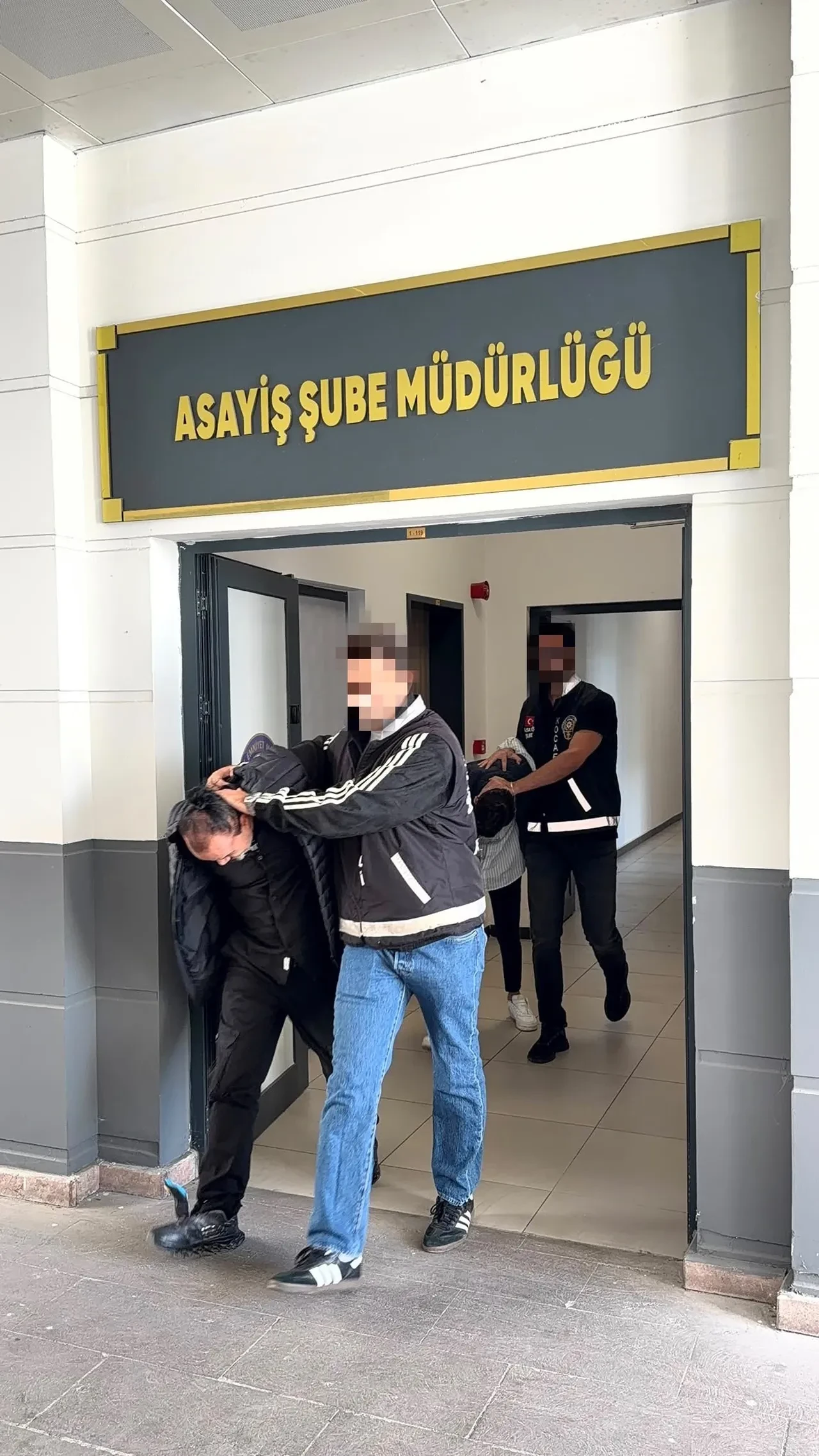İş görüşmesi vaadiyle kredi tuzağına düşürdüler