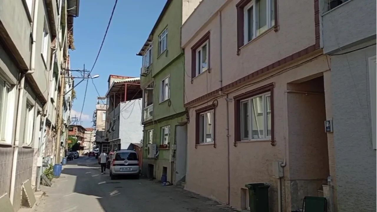 İtfaiye kapıyı açınca acı manzarayla karşılaştılar: Yaşlı çift ölü bulundu