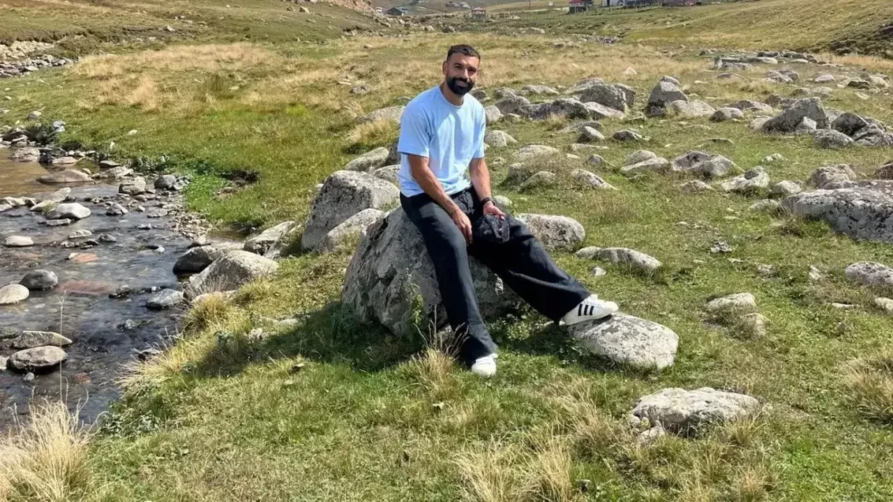 Mohamed Salah'ın poz verdiği kayaya ziyaretçi akını: Kurtdere Yaylası 'Salah Yaylası' olarak anılmaya başlandı!