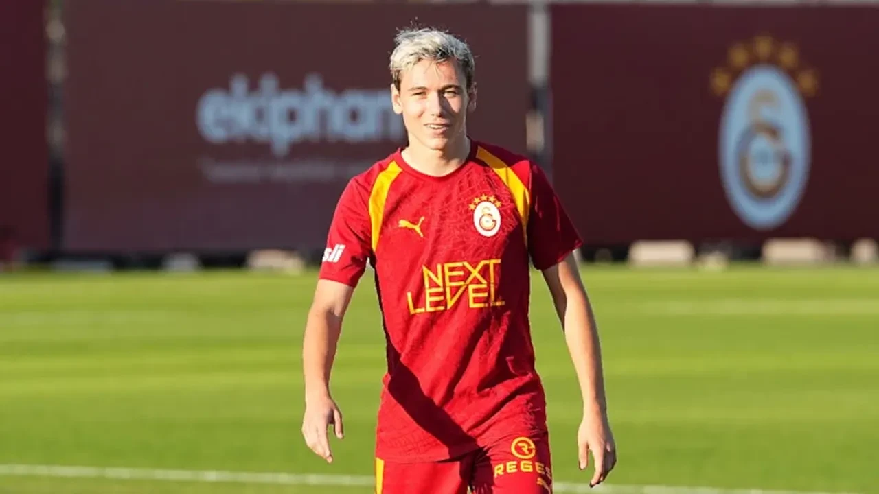 Okan Buruk'tan Trabzonspor yenilgisi sonrası radikal kadro kararı: Yıldız isim kulübeye dönüyor!