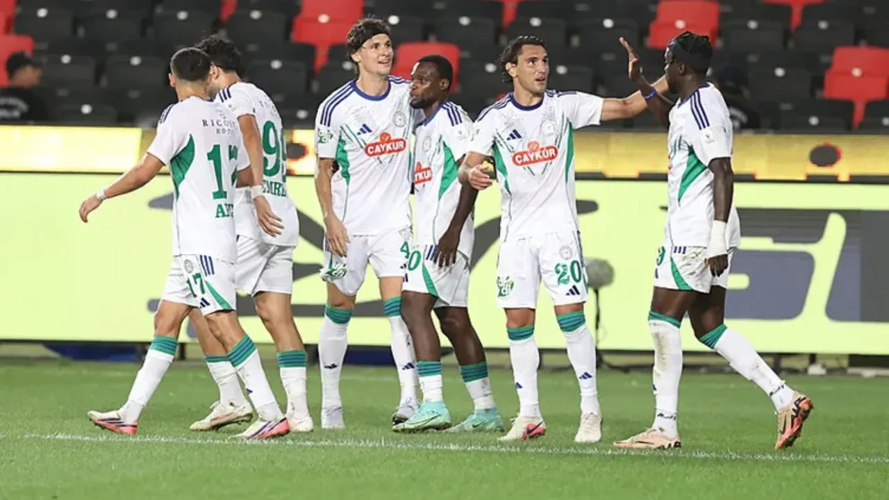 Trendyol Süper Lig şampiyonu açıklandı! Yapay zekadan 6. hafta sonrası olay tahmin: Tüm dengeler değişti