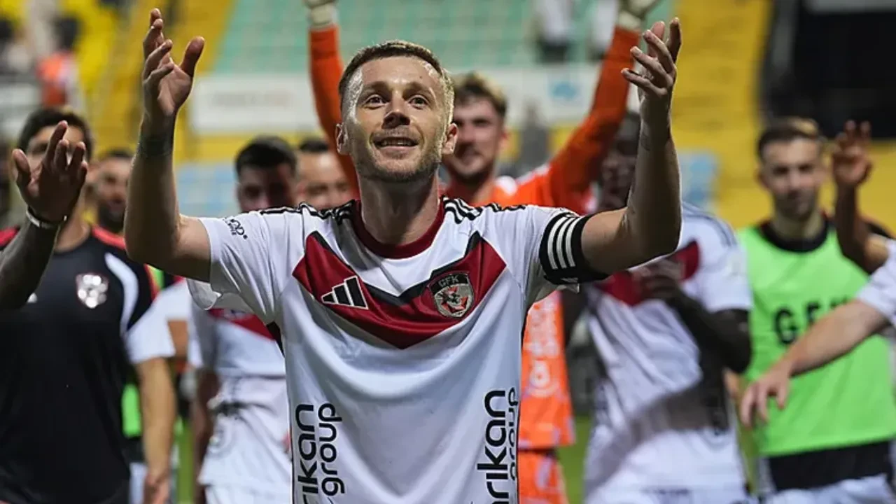 Trendyol Süper Lig şampiyonu açıklandı! Yapay zekadan 6. hafta sonrası olay tahmin: Tüm dengeler değişti