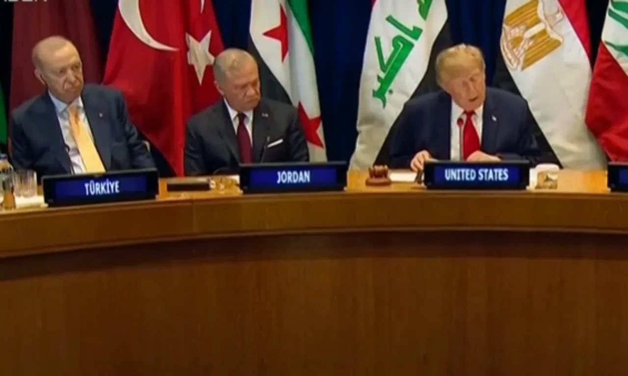 ABD Başkanı Trump'tan İran Zirvesi sonrası Cumhurbaşkanı Erdoğan için övgü dolu sözler