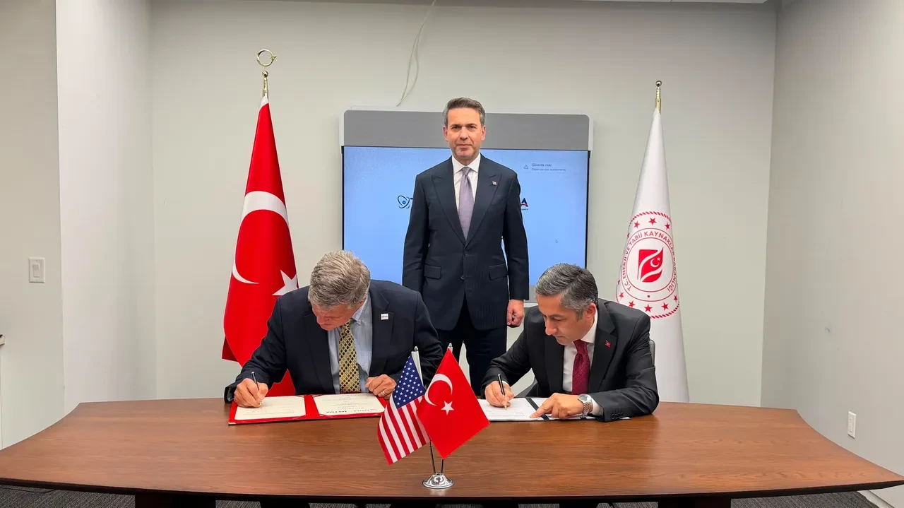 ABD ile nükleerde yeni iş birliği! Enerji ve Tabii Kaynaklar Bakanı Bayraktar: "Enerji Sepetimizi Çeşitlendirmekte Kararlıyız"