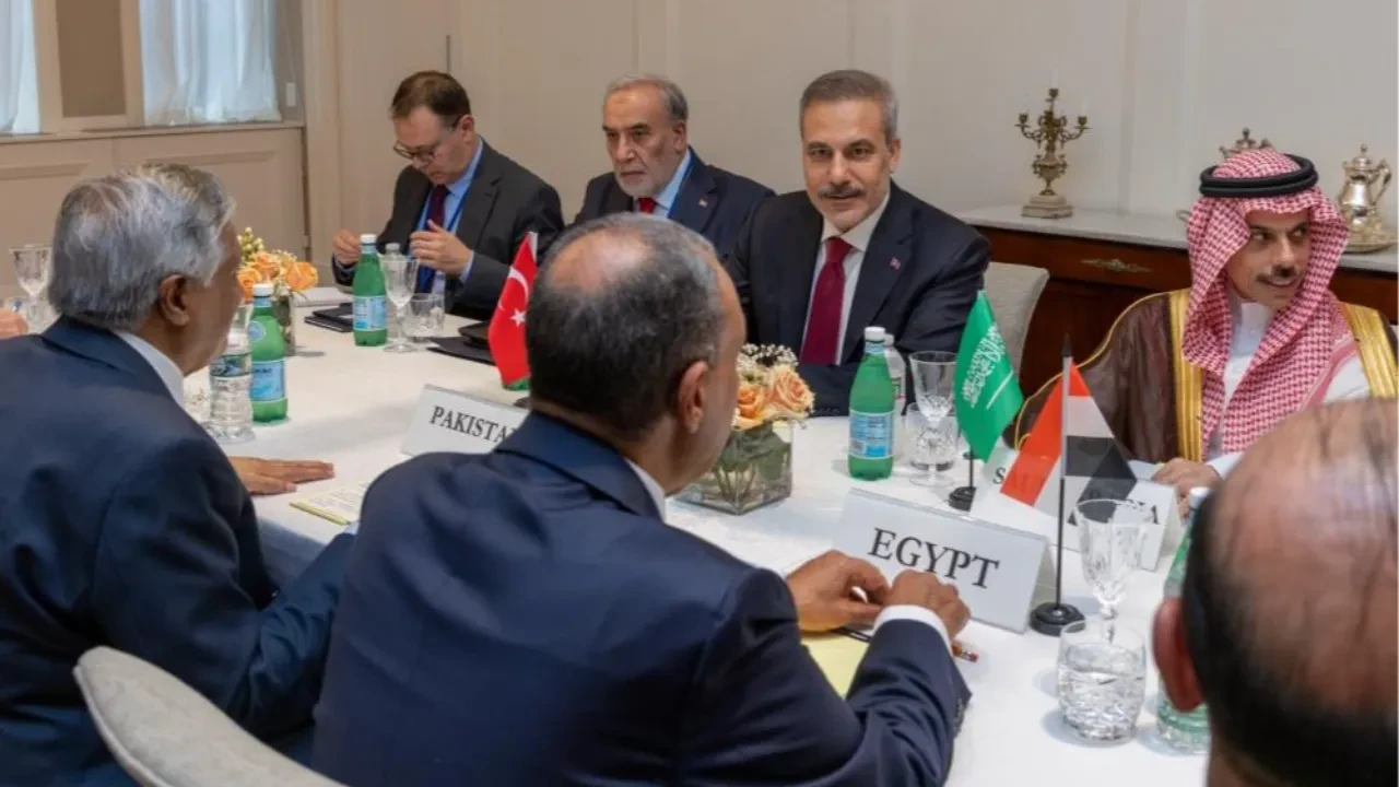 Bakan Fidan'dan New York'ta diplomatik temaslar