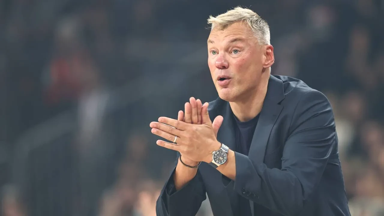 Fenerbahçe Tarfin Başantrenörü Jasikevicius'tan galibiyet değerlendirmesi! "İkinci yarıda zorlansak da kupayı kazanmayı başardık"