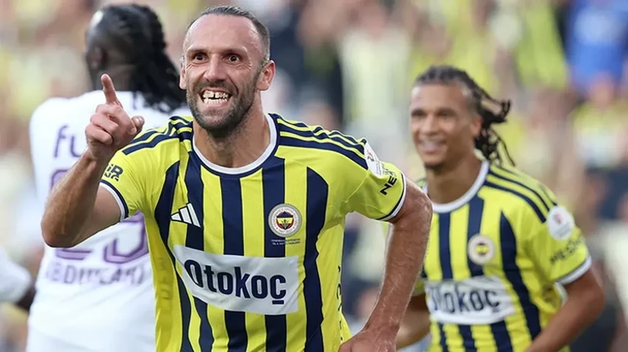 Fenerbahçe'de Eyüpspor maçı öncesi soyunma odasında konuşulanlar ortaya çıktı! Aziz Yıldırım'dan İsmail Kartal'a olay sözler